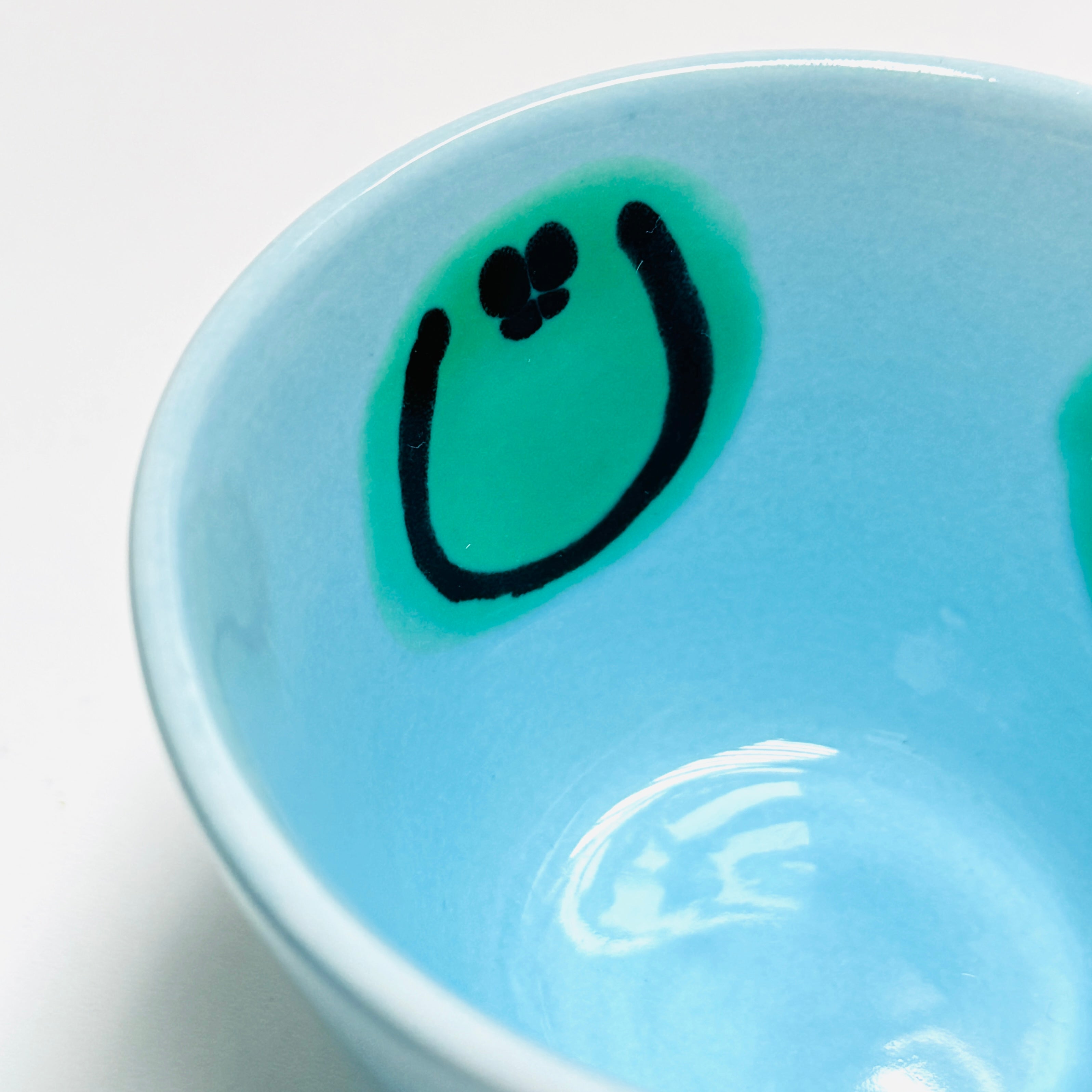 Super Cup Alien Smile