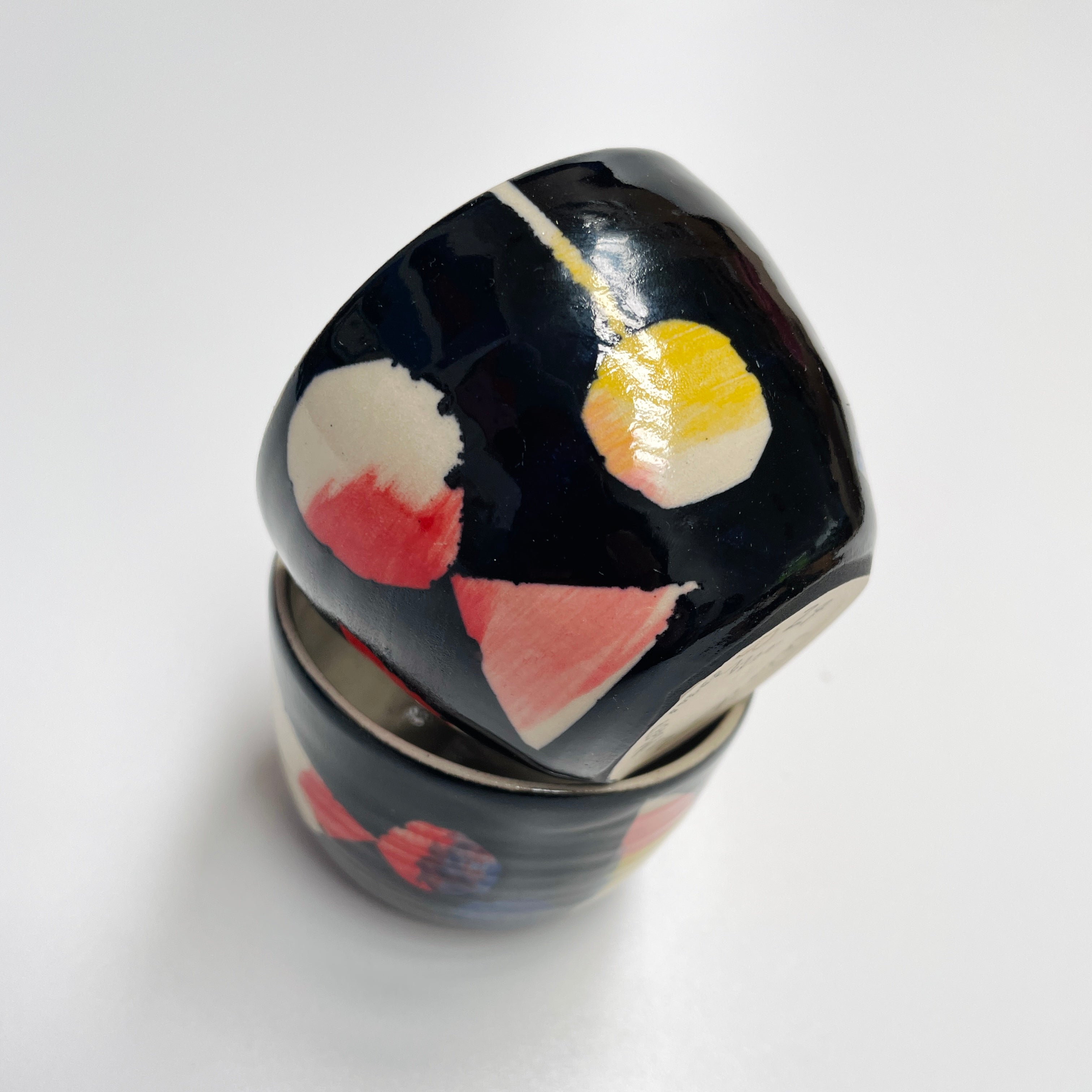 Becher Abstract