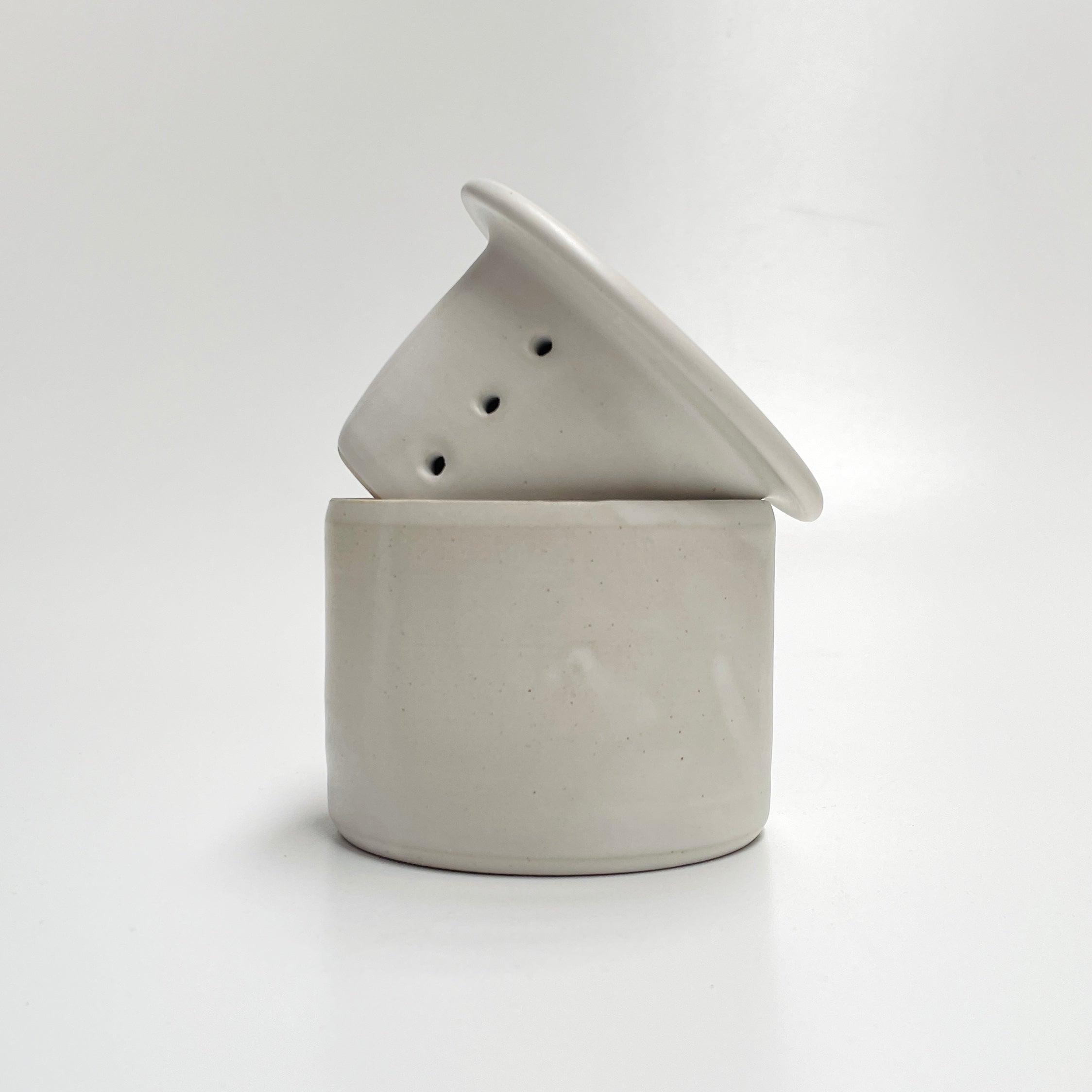 Butterglocke white
